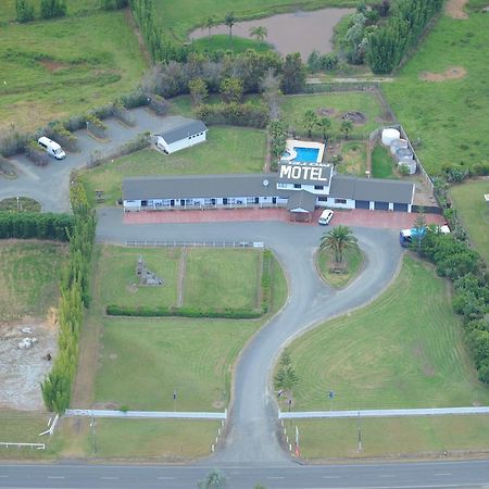 Norfolk Motel & Campervan Park Awanui Exterior photo