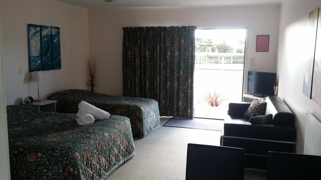 Norfolk Motel & Campervan Park Awanui Room photo
